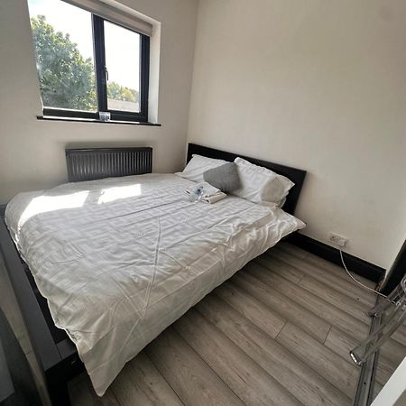 Spacious Double Near Train Station Birmingham Exterior foto